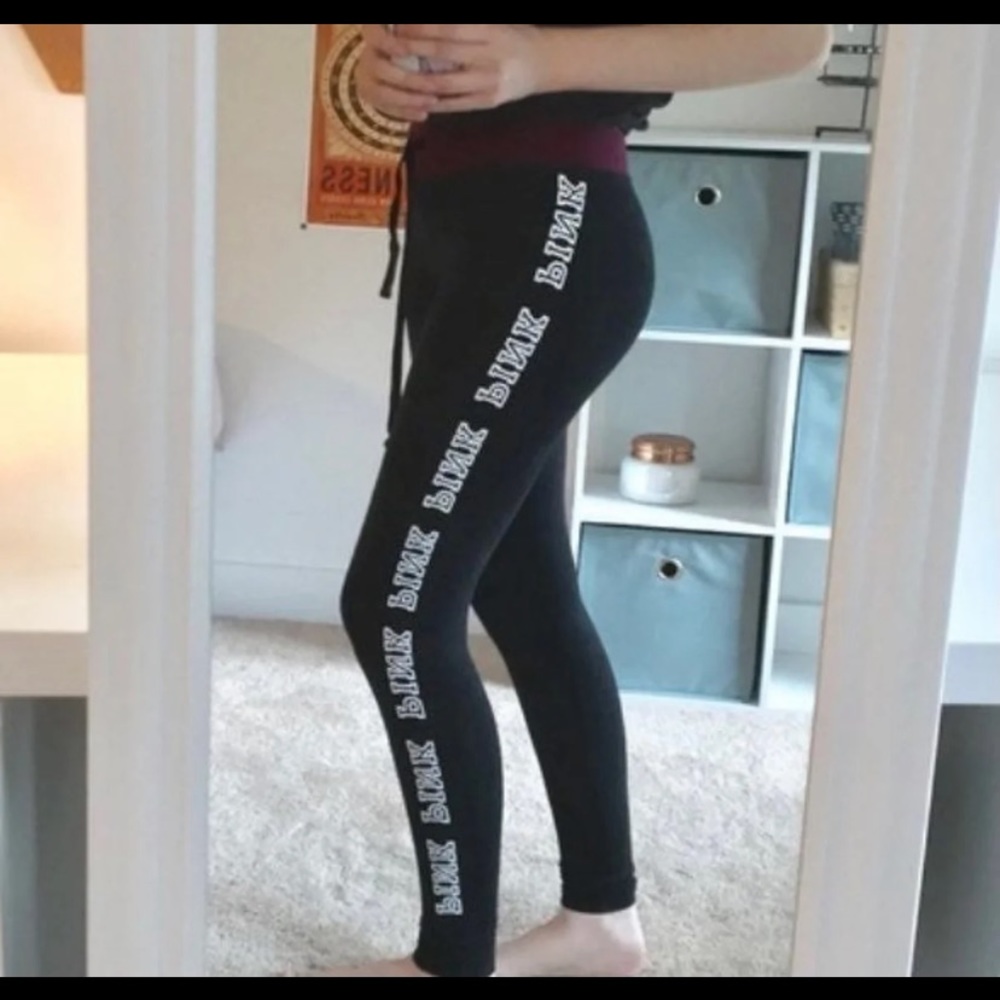 VS pink yoga leggings size S